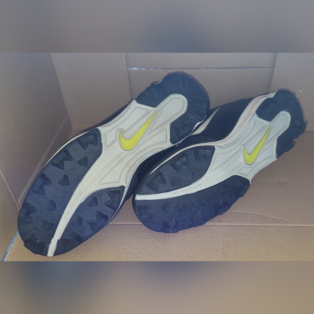 Nike Unify Keystone Softball Shoe - Women’s 7.5 - Picture 3 of 5